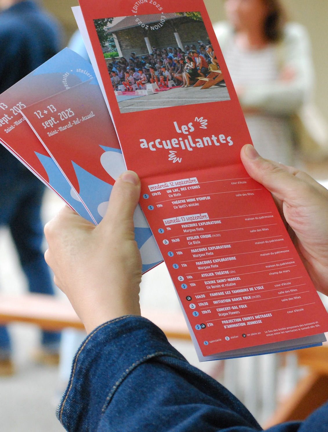 dépliant programme, festival Les Accueillantes (Isère), festival de spectacles vivant et d'art visuel